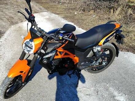 Мустанг XTREET 250 2021 у Царичанке на Automoto.ua Чорний Мустанг XTREET 250, об'ємом двигуна 0.25 л та пробігом 4 тис. км за 1070 $, фото 1 на Automoto.ua