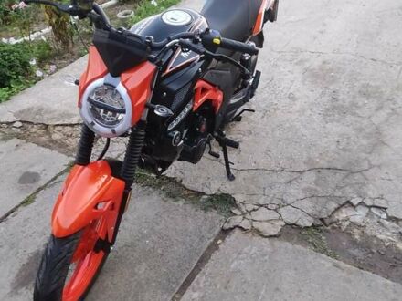 Мустанг XTREET 250 2023 в Килие на Automoto.ua Черный Мустанг XTREET 250, объемом двигателя 0.22 л и пробегом 4 тыс. км за 1200 $, фото 1 на Automoto.ua