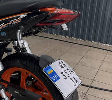 Черный Мустанг XTREET 250, объемом двигателя 0.22 л и пробегом 21 тыс. км за 950 $, фото 1 на Automoto.ua