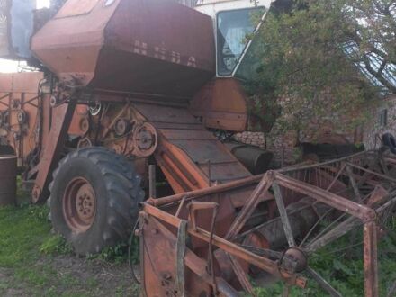 НИВА СК5 1987 у Тернополі на Automoto.ua Червоний НИВА СК5, об'ємом двигуна 0 л та пробігом 10 тис. км за 2000 $, фото 1 на Automoto.ua