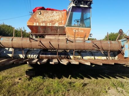 НИВА Другая, объемом двигателя 5 л и пробегом 100 тыс. км за 2668 $, фото 1 на Automoto.ua