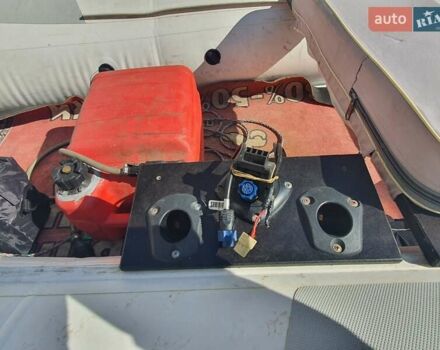 Белый Навигатор RIB, объемом двигателя 0 л и пробегом 0 тыс. км за 4200 $, фото 7 на Automoto.ua