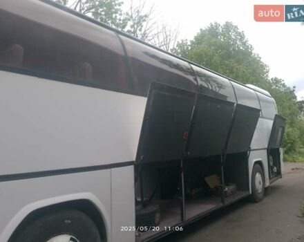 Белый Неоплан 116, объемом двигателя 14.62 л и пробегом 812 тыс. км за 17500 $, фото 12 на Automoto.ua