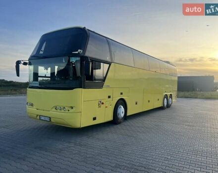 Желтый Неоплан 116, объемом двигателя 12 л и пробегом 120 тыс. км за 46000 $, фото 1 на Automoto.ua