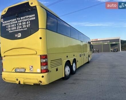 Желтый Неоплан 116, объемом двигателя 12 л и пробегом 120 тыс. км за 46000 $, фото 5 на Automoto.ua