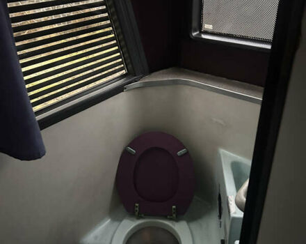 Зеленый Неоплан 116, объемом двигателя 14.62 л и пробегом 500 тыс. км за 17500 $, фото 7 на Automoto.ua