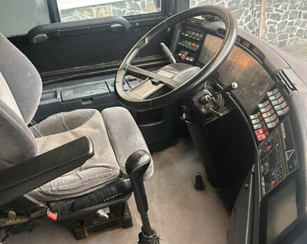 Зеленый Неоплан 116, объемом двигателя 14.62 л и пробегом 500 тыс. км за 17500 $, фото 6 на Automoto.ua