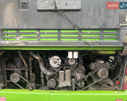 Зеленый Неоплан 116, объемом двигателя 14.62 л и пробегом 500 тыс. км за 17500 $, фото 3 на Automoto.ua