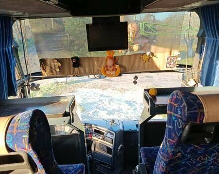 Оранжевый Неоплан 116, объемом двигателя 12 л и пробегом 400 тыс. км за 20000 $, фото 2 на Automoto.ua