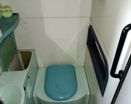 Оранжевый Неоплан 116, объемом двигателя 12 л и пробегом 400 тыс. км за 20000 $, фото 6 на Automoto.ua