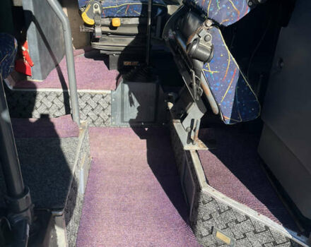 Синий Неоплан 122, объемом двигателя 15.1 л и пробегом 400 тыс. км за 13000 $, фото 7 на Automoto.ua