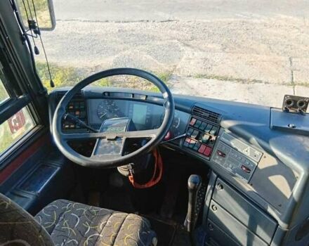 Белый Неоплан Н 208, объемом двигателя 5.95 л и пробегом 720 тыс. км за 14000 $, фото 1 на Automoto.ua