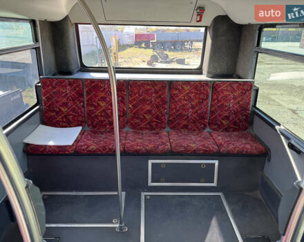 Неоплан Н 4407 2001 в Одессе на Automoto.ua Белый Неоплан Н 4407, объемом двигателя 6.87 л и пробегом 1 тыс. км за 18000 $, фото 7 на Automoto.ua