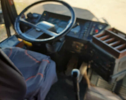 Неоплан N 1998 у Дрогобичі на Automoto.ua Жовтий Неоплан N, об'ємом двигуна 10.96 л та пробігом 1 тис. км за 6200 $, фото 3 на Automoto.ua