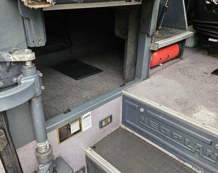 Білий Неоплан N 116, об'ємом двигуна 11.97 л та пробігом 595 тис. км за 11500 $, фото 8 на Automoto.ua