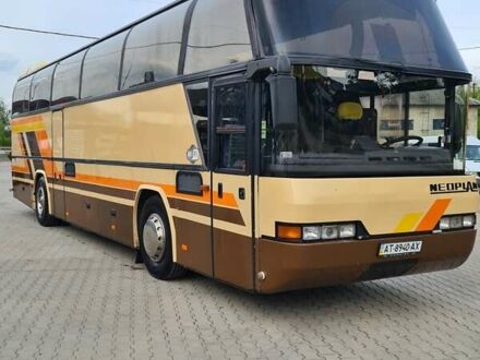 Неоплан N 116 1998 в Коломые на Automoto.ua Бежевый Неоплан N 116, объемом двигателя 11.97 л и пробегом 800 тыс. км за 14600 $, фото 1 на Automoto.ua