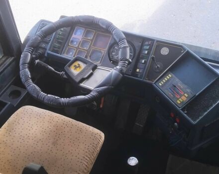 Неоплан N 116, об'ємом двигуна 11.97 л та пробігом 0 тис. км за 3000 $, фото 1 на Automoto.ua