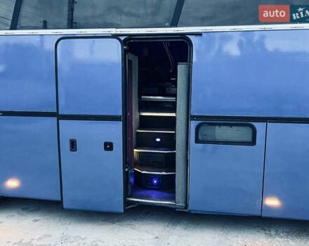 Синий Неоплан N 116, объемом двигателя 14.62 л и пробегом 900 тыс. км за 25000 $, фото 11 на Automoto.ua
