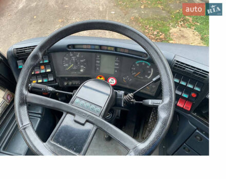 Неоплан N 316 SHD, объемом двигателя 0 л и пробегом 657 тыс. км за 6000 $, фото 12 на Automoto.ua