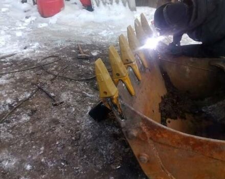 Неусон 2200, объемом двигателя 4.2 л и пробегом 0 тыс. км за 35000 $, фото 6 на Automoto.ua