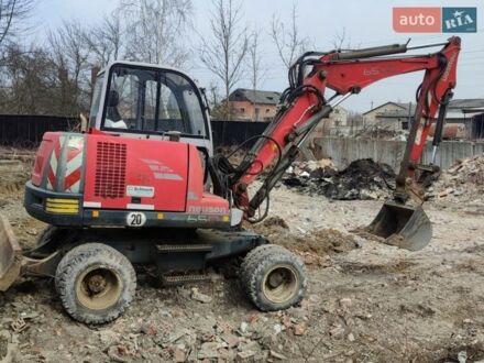Красный Неусон 6502, объемом двигателя 3 л и пробегом 12 тыс. км за 22500 $, фото 1 на Automoto.ua