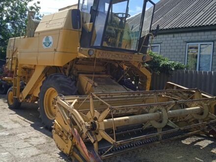 Нью Холланд 1540 1980 у Черкасах на Automoto.ua Жовтий Нью Холланд 1540, об'ємом двигуна 7.48 л та пробігом 10 тис. км за 10000 $, фото 1 на Automoto.ua