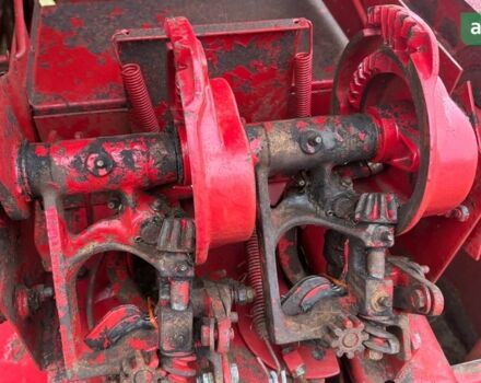 Нью Холланд 265 1990 в Бродах на Automoto.ua Нью Холланд 265, объемом двигателя 0 л и пробегом 0 тыс. км за 2900 $, фото 5 на Automoto.ua