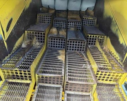 Нью Холланд 8040 1991 у Ужгороді на Automoto.ua Нью Холланд 8040, об'ємом двигуна 0 л та пробігом 0 тис. км за 27991 $, фото 14 на Automoto.ua