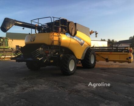 Желтый Нью Холланд ЦР, объемом двигателя 0 л и пробегом 0 тыс. км за 194343 $, фото 4 на Automoto.ua