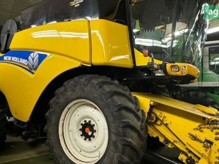 Нью Холланд ЦР9090 2009 у Белой Церкве на Automoto.ua Нью Холланд ЦР9090, об'ємом двигуна 0 л та пробігом 0 тис. км за 157012 $, фото 1 на Automoto.ua