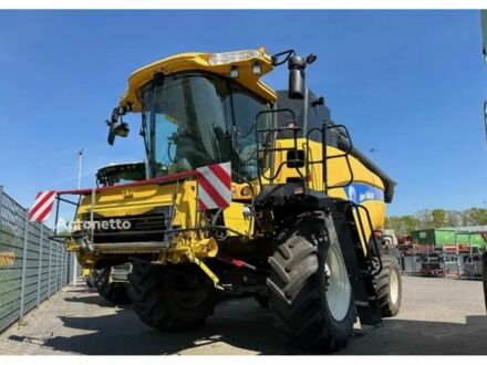 Нью Холланд CX 8060 2008 у Звенигородка на Automoto.ua Жовтий Нью Холланд CX 8060, об'ємом двигуна 0 л та пробігом 0 тис. км за 113887 $, фото 1 на Automoto.ua