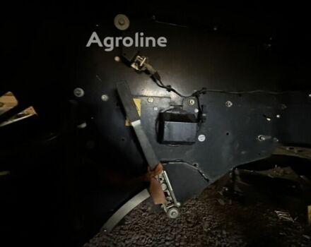 Нью Холланд CX 8080, объемом двигателя 0 л и пробегом 0 тыс. км за 267492 $, фото 4 на Automoto.ua