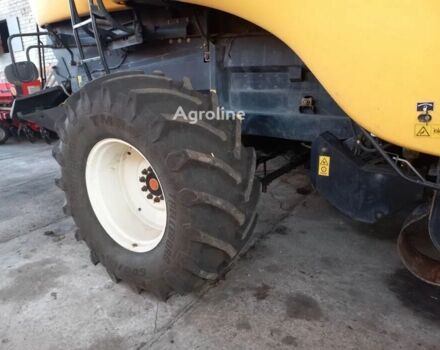 Нью Холланд CX 8080 2013 у Дніпро (Дніпропетровську) на Automoto.ua Жовтий Нью Холланд CX 8080, об'ємом двигуна 0 л та пробігом 0 тис. км за 103824 $, фото 5 на Automoto.ua