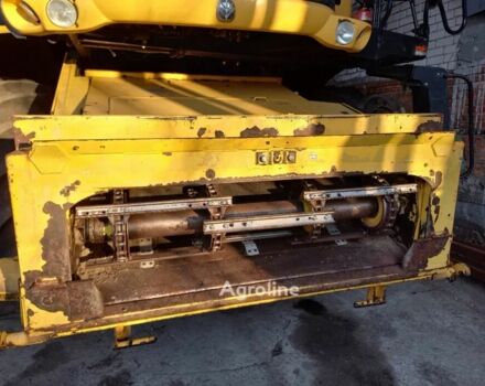 Нью Холланд CX 8080 2013 у Дніпро (Дніпропетровську) на Automoto.ua Жовтий Нью Холланд CX 8080, об'ємом двигуна 0 л та пробігом 0 тис. км за 103824 $, фото 7 на Automoto.ua