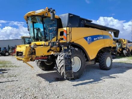 Нью Холланд CX 8090 2013 у Звенигородка на Automoto.ua Жовтий Нью Холланд CX 8090, об'ємом двигуна 0 л та пробігом 0 тис. км за 124633 $, фото 1 на Automoto.ua