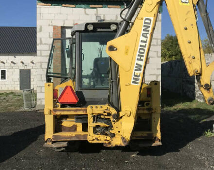 Желтый Нью Холланд ЛБ, объемом двигателя 4.5 л и пробегом 1 тыс. км за 35000 $, фото 2 на Automoto.ua