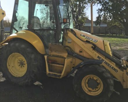 Желтый Нью Холланд ЛБ, объемом двигателя 4.5 л и пробегом 1 тыс. км за 35000 $, фото 3 на Automoto.ua