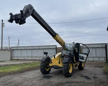 Жовтий Нью Холланд ЛБ, об'ємом двигуна 4.5 л та пробігом 1 тис. км за 35000 $, фото 3 на Automoto.ua