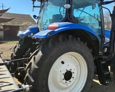 Нью Холланд T6070 РЦ 2019 в Вознесенске на Automoto.ua Синий Нью Холланд T6070 РЦ, объемом двигателя 0 л и пробегом 130 тыс. км за 81916 $, фото 5 на Automoto.ua