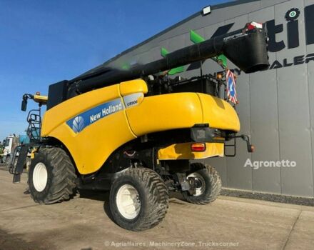 Жовтий Нью Холланд CR 9060, об'ємом двигуна 0 л та пробігом 0 тис. км за 68799 $, фото 7 на Automoto.ua