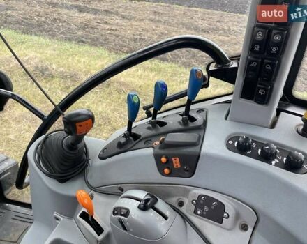 Нью Холланд E 215B, объемом двигателя 0 л и пробегом 1 тыс. км за 43000 $, фото 13 на Automoto.ua