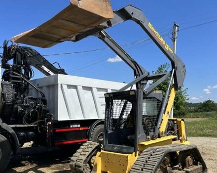 Нью Холланд E 215B, об'ємом двигуна 2.3 л та пробігом 3 тис. км за 25000 $, фото 10 на Automoto.ua