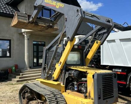 Нью Холланд E 215B, об'ємом двигуна 2.3 л та пробігом 3 тис. км за 25000 $, фото 16 на Automoto.ua