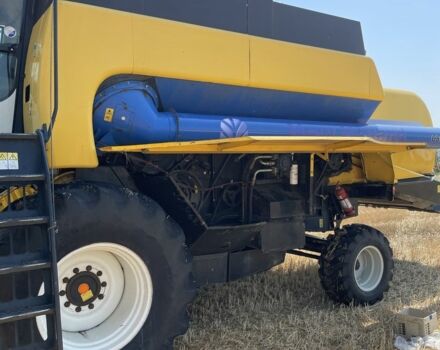 Желтый Нью Холланд GS 6090, объемом двигателя 8.7 л и пробегом 5 тыс. км за 35000 $, фото 4 на Automoto.ua