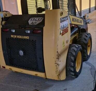 Нью Холланд L218 2015 в Мукачеве на Automoto.ua Нью Холланд L218, объемом двигателя 0 л и пробегом 0 тыс. км за 19000 $, фото 4 на Automoto.ua