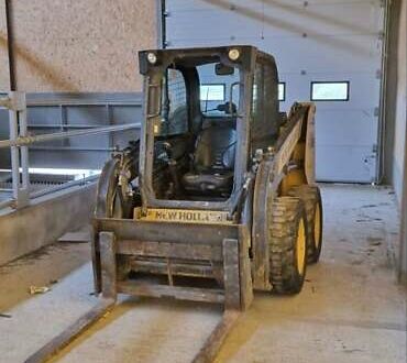 Нью Холланд L218 2015 в Мукачеве на Automoto.ua Нью Холланд L218, объемом двигателя 0 л и пробегом 0 тыс. км за 19000 $, фото 1 на Automoto.ua