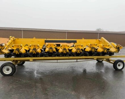 Желтый Нью Холланд MR870N, объемом двигателя 0 л и пробегом 0 тыс. км за 10500 $, фото 2 на Automoto.ua