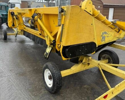 Желтый Нью Холланд MR870N, объемом двигателя 0 л и пробегом 0 тыс. км за 10500 $, фото 5 на Automoto.ua