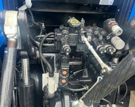 Синий Нью Холланд T7060, объемом двигателя 0 л и пробегом 0 тыс. км за 75450 $, фото 9 на Automoto.ua