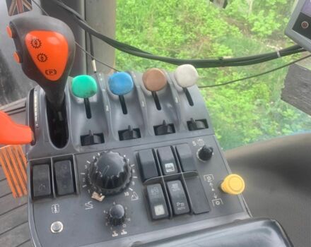 Синій Нью Холланд T8040, об'ємом двигуна 0 л та пробігом 10 тис. км за 70000 $, фото 6 на Automoto.ua